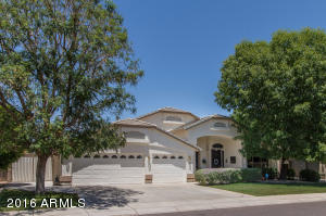 1510 E Toledo St, Gilbert, AZ 85295 photo 1
