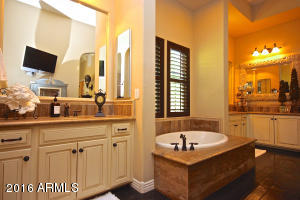 757 E Sunburst Ln, Tempe, AZ 85284 photo 39