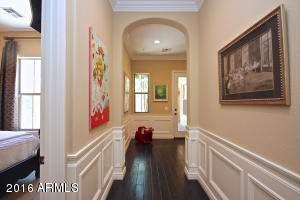 757 E Sunburst Ln, Tempe, AZ 85284 photo 4
