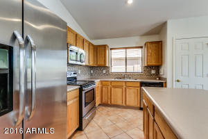 3345 E Warbler Rd, Gilbert, AZ 85297 photo 7