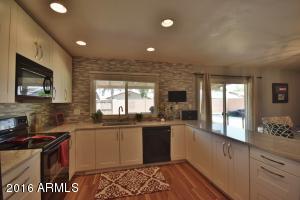 2022 E Yale Dr, Tempe, AZ 85283 photo 1