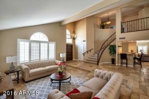 1843 E South Fork Dr, Phoenix, AZ 85048 photo 2