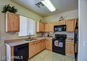 2510 W Gypsum Ave, Apache Junction, AZ 85120 photo 8
