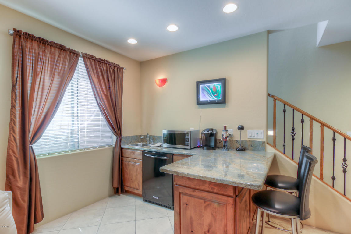 8731 E Norcroft Cir, Mesa, AZ 85207 photo 29