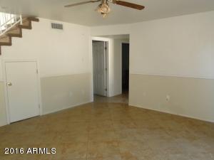 4645 E Towne Ln, Gilbert, AZ 85234 photo 6