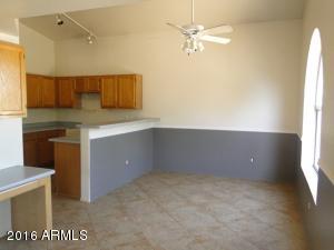 4645 E Towne Ln, Gilbert, AZ 85234 photo 12