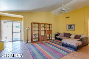 1363 S Buchanan St, Gilbert, AZ 85233 photo 4