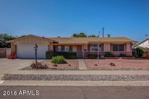 3036 E Shangri La Rd, Phoenix, AZ 85028 photo 2