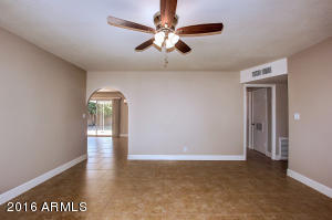 3036 E Shangri La Rd, Phoenix, AZ 85028 photo 6