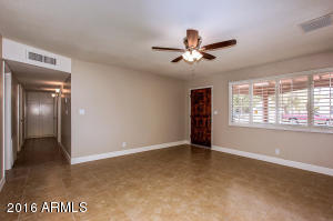 3036 E Shangri La Rd, Phoenix, AZ 85028 photo 5