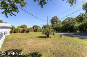5611 N 20th Pl, Phoenix, AZ 85016 photo 2