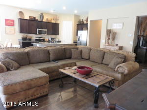 2157 E La Costa Dr, Gilbert, AZ 85298 photo 4
