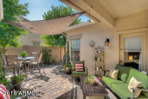 995 E Blue Spruce Ln, Gilbert, AZ 85298 photo 12
