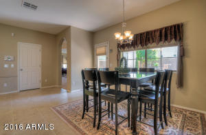 995 E Blue Spruce Ln, Gilbert, AZ 85298 photo 10