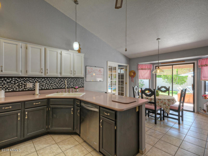 1201 E Stephens Dr, Tempe, AZ 85283 photo 4