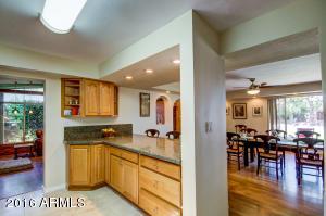 3727 E Piccadilly Rd, Phoenix, AZ 85018 photo 11