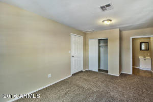 4424 N 29th Dr, Phoenix, AZ 85017 photo 13