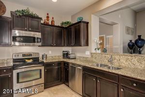 3944 E Cat Balue Dr, Phoenix, AZ 85050 photo 4