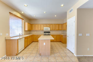 2540 E Milky Way, Gilbert, AZ 85295 photo 14