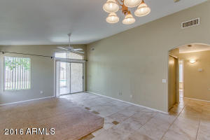 842 E Baylor Ln, Gilbert, AZ 85296 photo 8