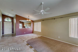 842 E Baylor Ln, Gilbert, AZ 85296 photo 5