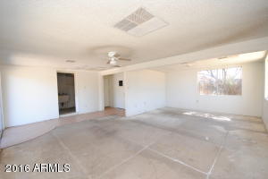 2153 W Earll Dr, Phoenix, AZ 85015 photo 8