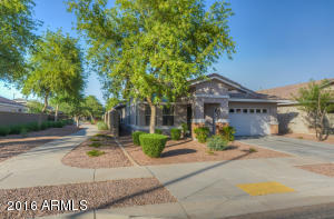 4220 E Sandy Way, Gilbert, AZ 85297 photo 4