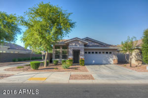 4220 E Sandy Way, Gilbert, AZ 85297 photo 1