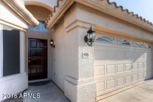 4535 E Desert Wind Dr, Phoenix, AZ 85044 photo 2