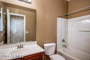1422 E Azalea Dr, Gilbert, AZ 85298 photo 15