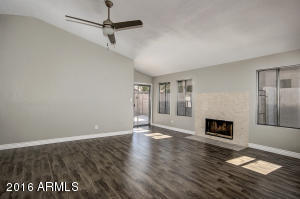 3122 E Kerry Ln, Phoenix, AZ 85050 photo 6