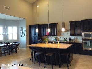 2820 E Branham Ln, Phoenix, AZ 85042 photo 10