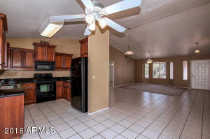 6421 E Jensen St, Mesa, AZ 85205 photo 4