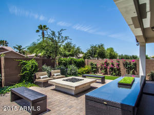 642 W Cantebria Dr, Gilbert, AZ 85233 photo 6
