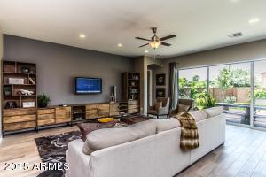 642 W Cantebria Dr, Gilbert, AZ 85233 photo 11