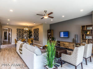 642 W Cantebria Dr, Gilbert, AZ 85233 photo 8