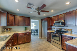 2034 E Don Carlos Ave, Tempe, AZ 85281 photo 4