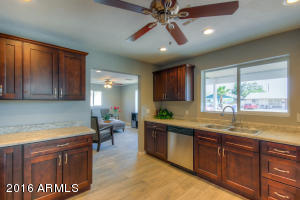 2034 E Don Carlos Ave, Tempe, AZ 85281 photo 6
