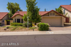 1819 E Sheena Dr, Phoenix, AZ 85022 photo 1