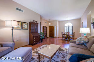1819 E Sheena Dr, Phoenix, AZ 85022 photo 6