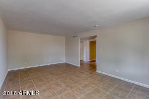 1861 E Alameda Dr, Tempe, AZ 85282 photo 8