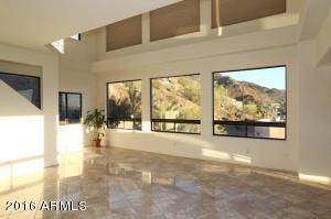 9926 N 16th Pl E, Phoenix, AZ 85020 photo 8