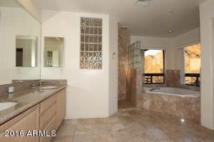 9926 N 16th Pl E, Phoenix, AZ 85020 photo 24