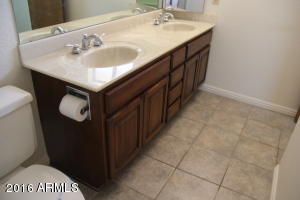 852 N Whiting Cir, Mesa, AZ 85213 photo 9