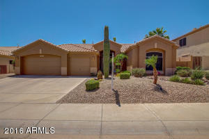 15826 S 7th Dr, Phoenix, AZ 85045 photo 1