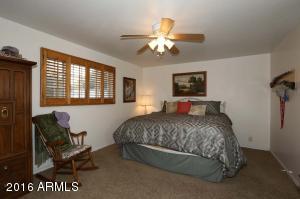 4426 E Marion Way, Phoenix, AZ 85018 photo 9