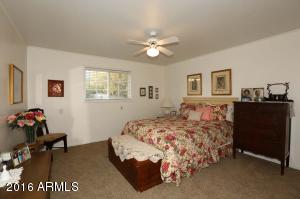 4426 E Marion Way, Phoenix, AZ 85018 photo 11