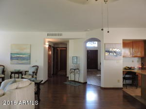 526 S Bay Dr, Gilbert, AZ 85233 photo 9