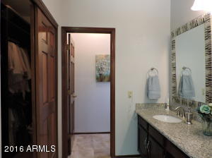 526 S Bay Dr, Gilbert, AZ 85233 photo 24