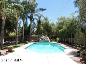 526 S Bay Dr, Gilbert, AZ 85233 photo 4